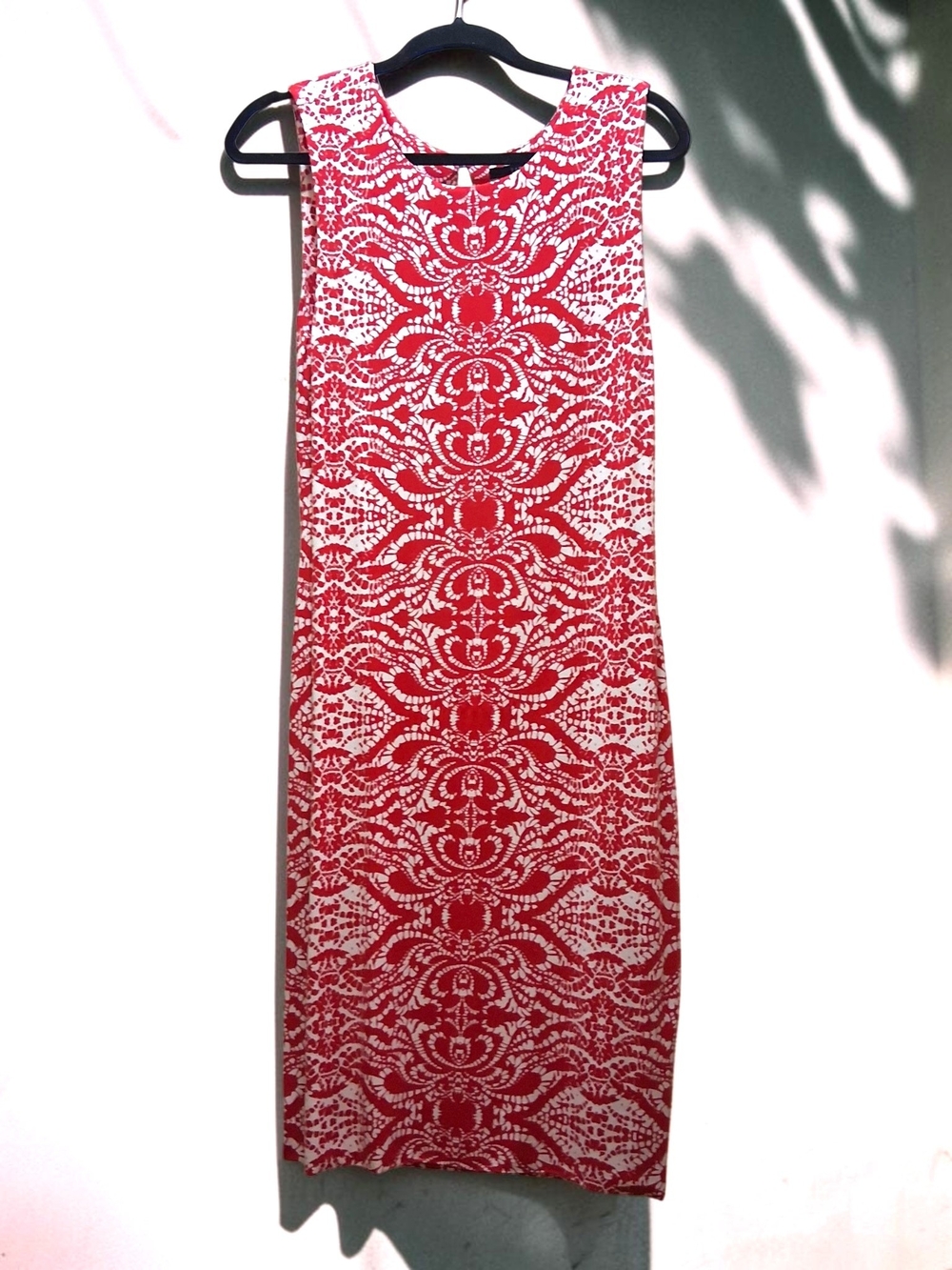 Tart Collections Red & White Printed Sleeveless Midi Dress